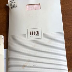 Bloch Endura, Stirrup Tights pink, size A